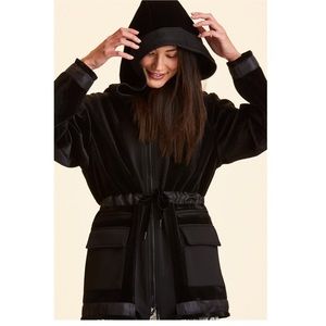 New without tags Alala Velvet Trinity Jacket